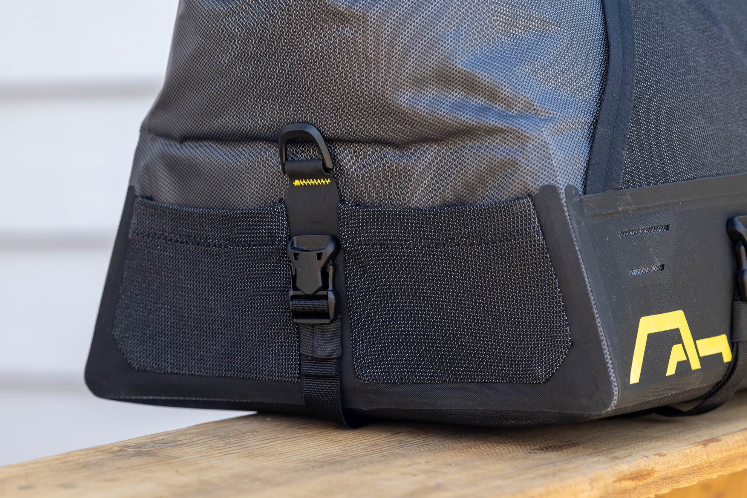 Apidura Expedition Front Rack Pack - Image 7